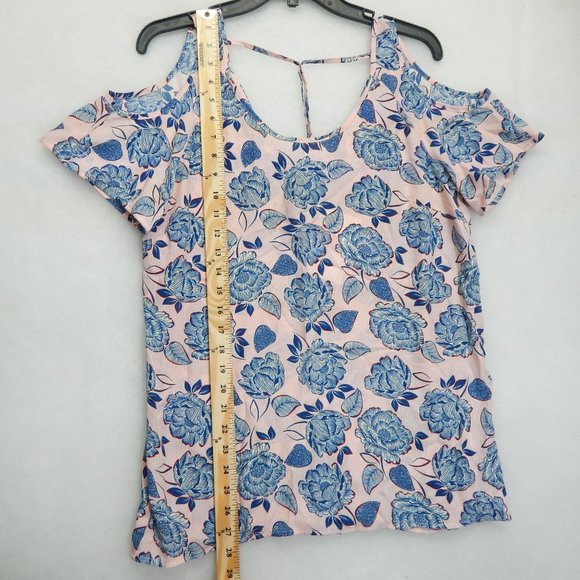 KUT From The Kloth Cold Shoulder Floral Top Size M Pink Blue - Picture 3 of 9